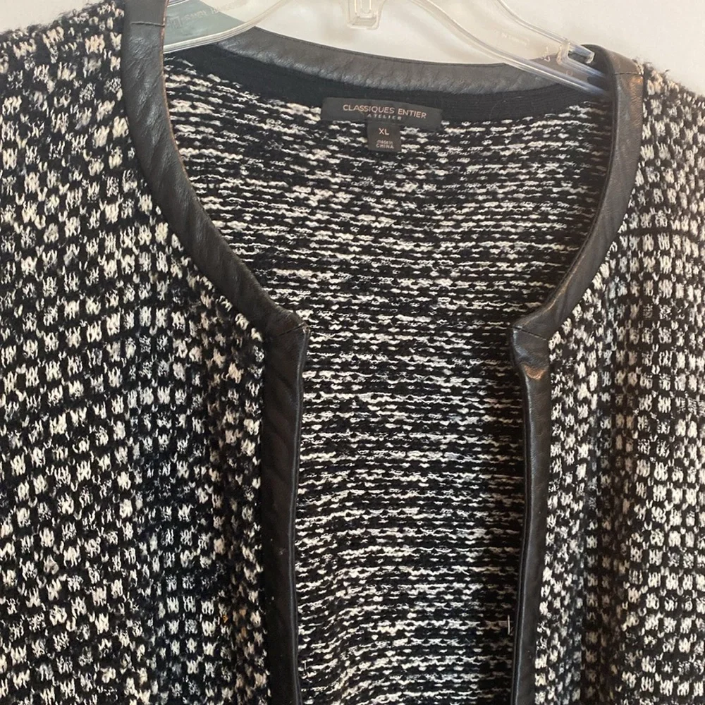 Nice jacket. - Picture 3 of 3